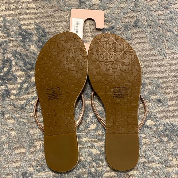 NWT Kate Spade Cabana Sandals pale gold/rose gold size 6.0 - Picture 3 of 3